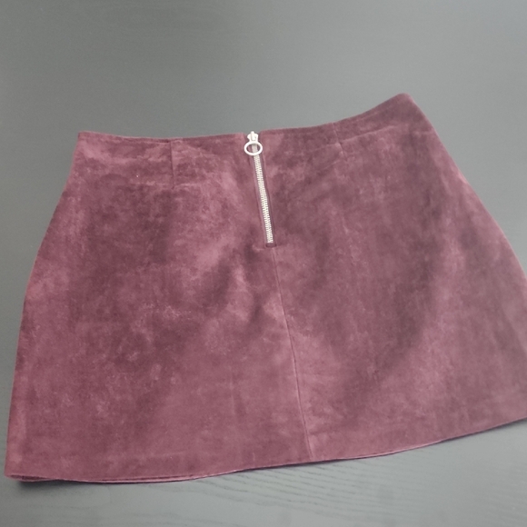 Blank NYC Pink Mini A-Line Skirt with Slit - Picture 2 of 5